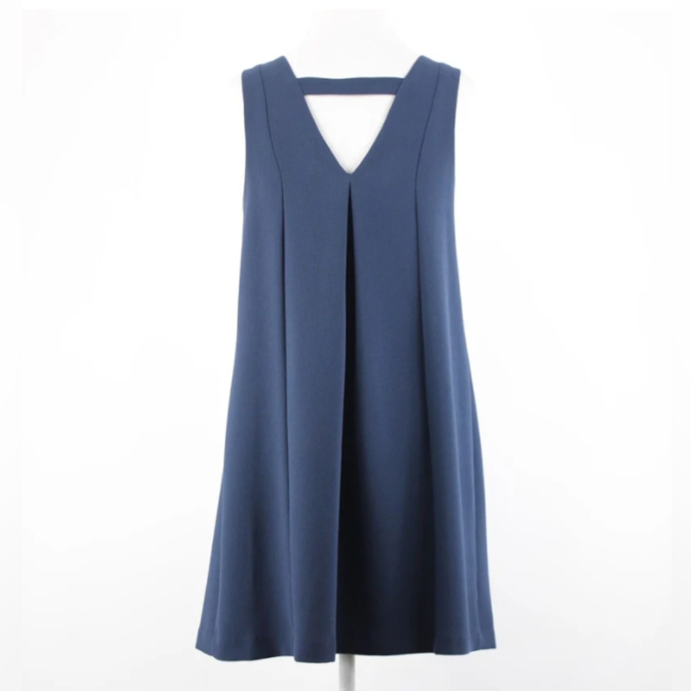 Bcbgeneration Shift Dress - image 4